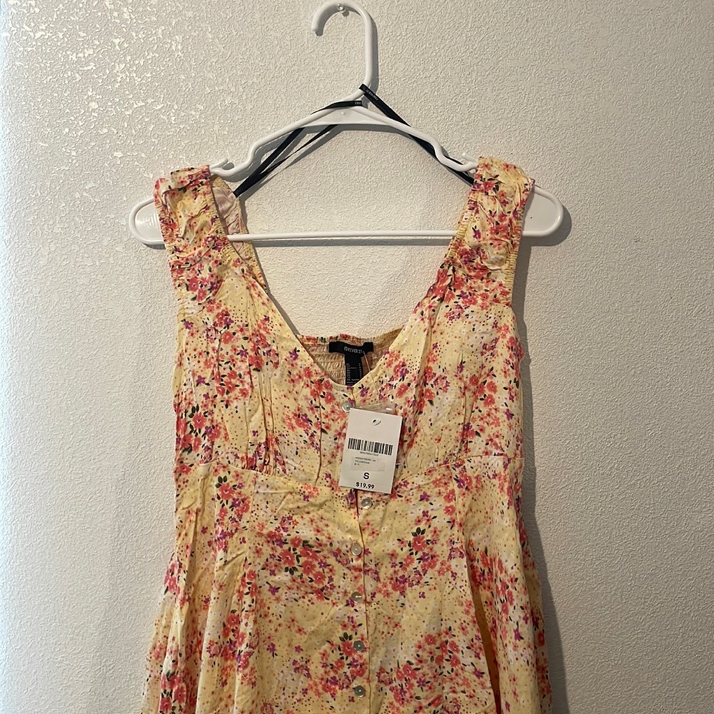 Yello/pink woven dress size small